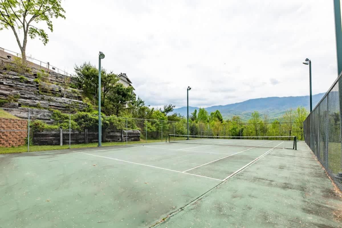 Mountain Twilight Villa Gatlinburg Exterior photo